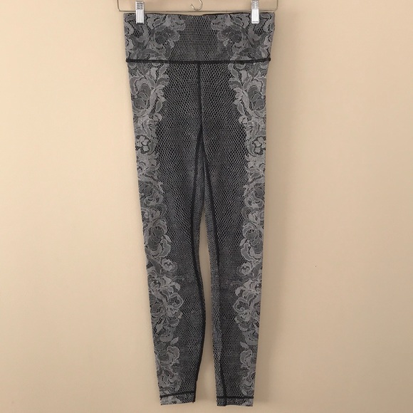 lululemon athletica Pants - Lululemon high rise leggings size 6